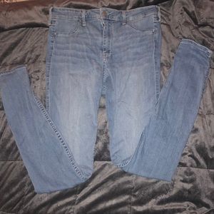 Hollister High Rise Jeggings 9 Long